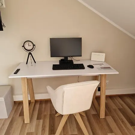 C4s Come4stay - 3-zi Whg I Zentrale Lage I Parkplatz I Balkon I Wifi I Smarttv I 1 Kingsize, 1 Queensize Bett I Office Arbeitsplatz I Wohnbereich Mit Couch Und Essbereich I Voll Ausgestattete Kueche I Nespresso アパート *
