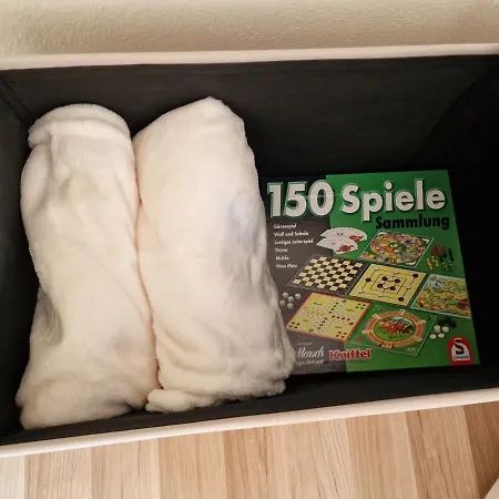 C4s Come4stay - 3-zi Whg I Zentrale Lage I Parkplatz I Balkon I Wifi I Smarttv I 1 Kingsize, 1 Queensize Bett I Office Arbeitsplatz I Wohnbereich Mit Couch Und Essbereich I Voll Ausgestattete Kueche I Nespresso Altötting