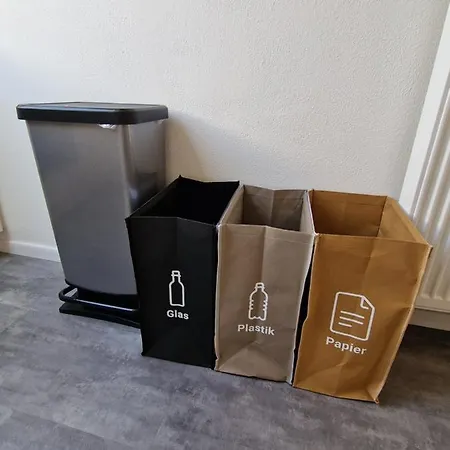 C4s Come4stay - 3-zi Whg I Zentrale Lage I Parkplatz I Balkon I Wifi I Smarttv I 1 Kingsize, 1 Queensize Bett I Office Arbeitsplatz I Wohnbereich Mit Couch Und Essbereich I Voll Ausgestattete Kueche I Nespresso アパート Altötting